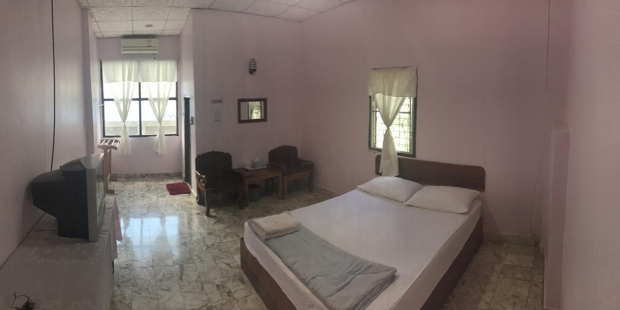 99 Inn Hotel Pak Chong Buitenkant foto